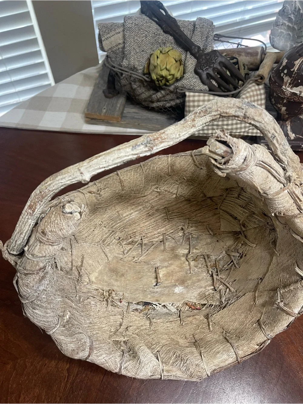 Vintage HUSK Fiber Handmade PalmLeaf Basket Rustic Woven Primitive Large